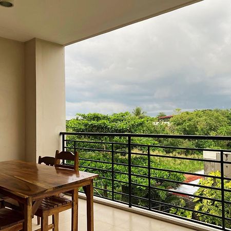 Sta Rosa Inn Iloilo Powered By Cocotel Extérieur photo
