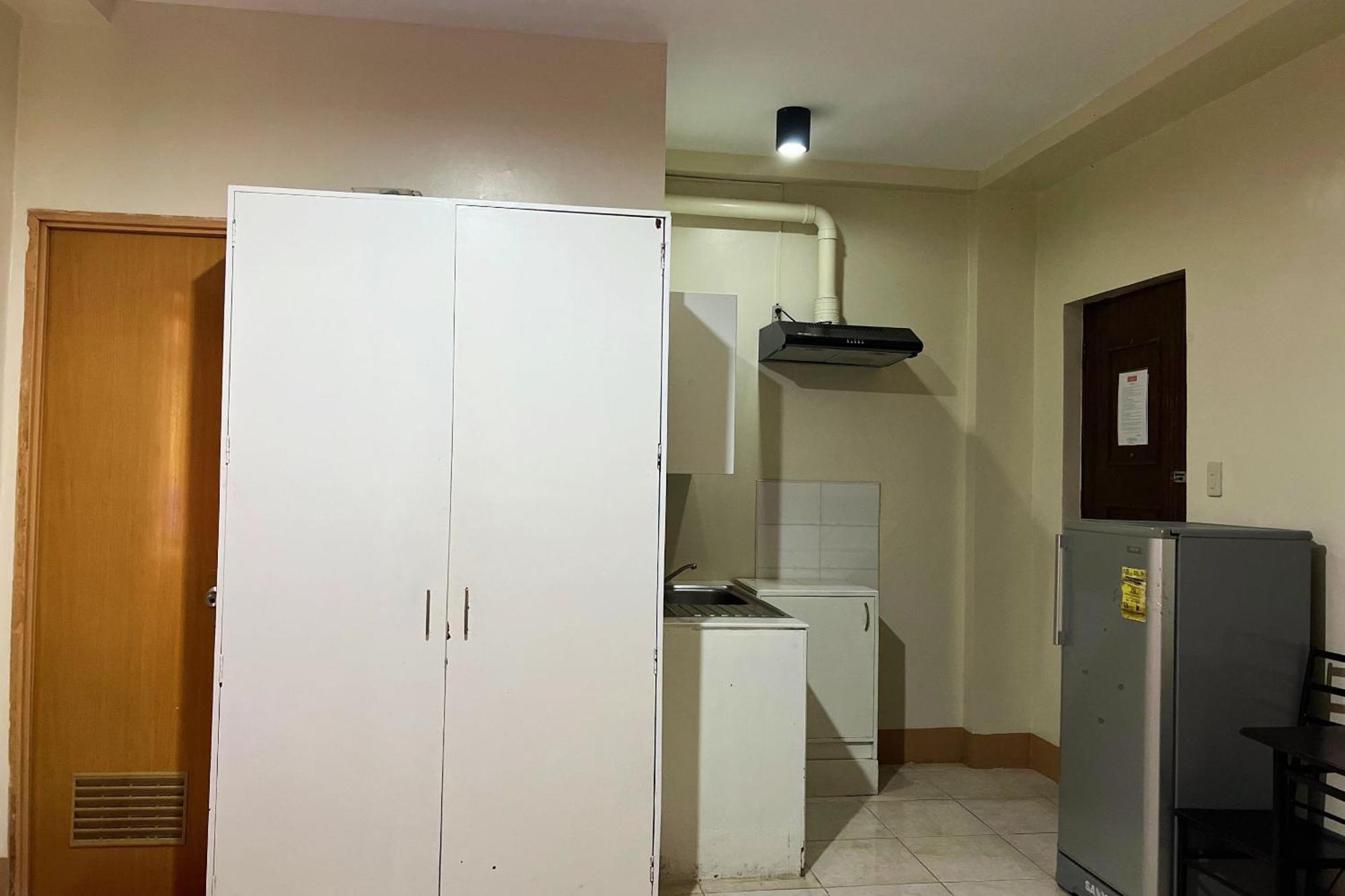 Sta Rosa Inn Iloilo Powered By Cocotel Chambre photo