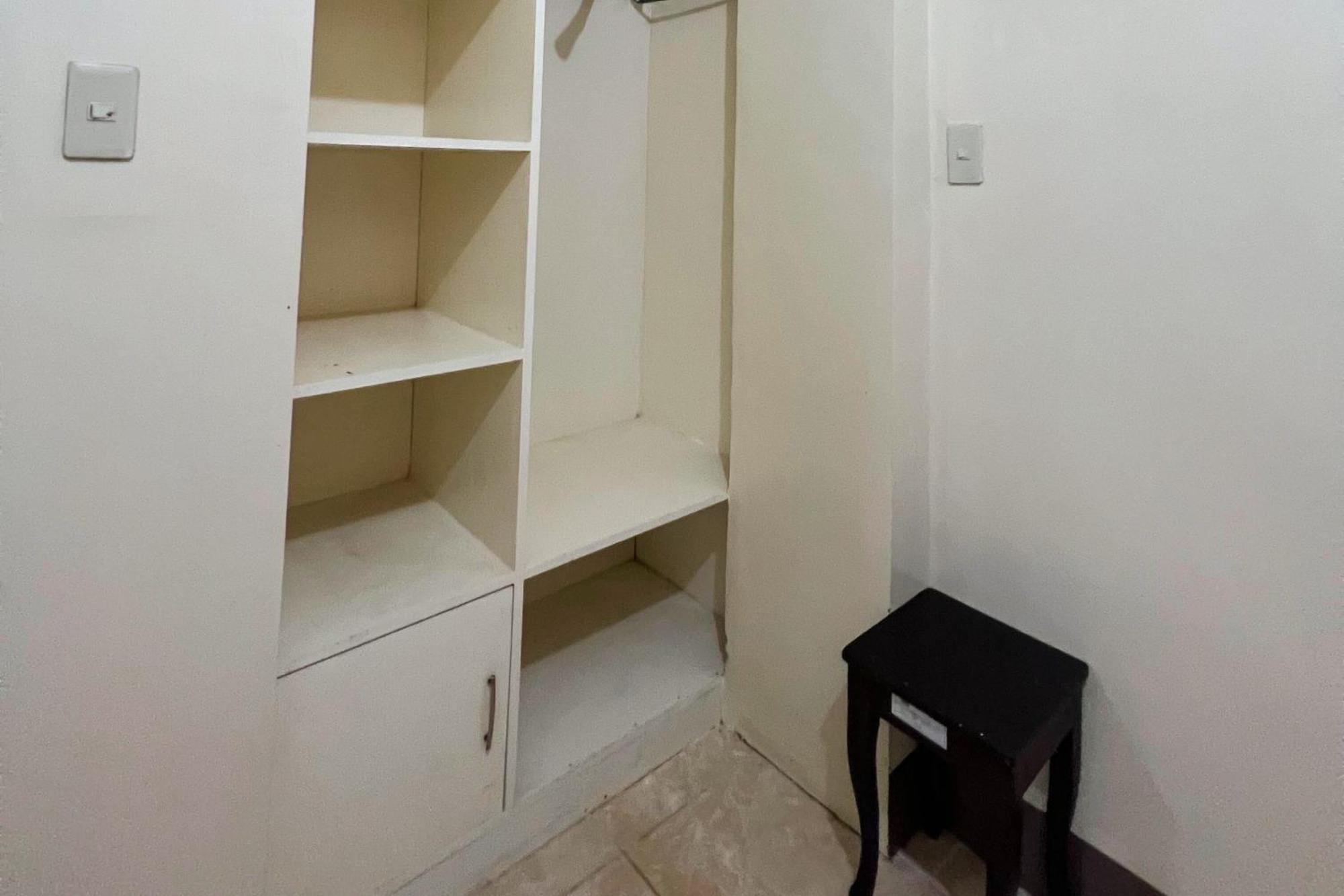 Sta Rosa Inn Iloilo Powered By Cocotel Chambre photo